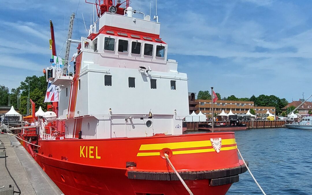 Sonderbeitrag Rundgang Ölbekämpfungsschiff “MS KIEL” Open Ship